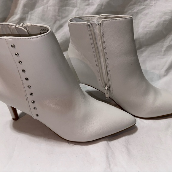 Bamboo women’s White ankle boots. NWT size7.5 - Picture 4 of 5